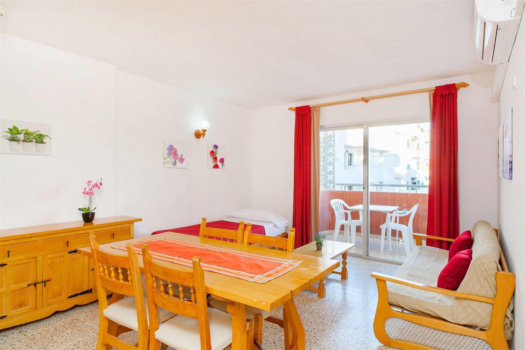 Apartamentos Puet San Antonio  Exteriér fotografie